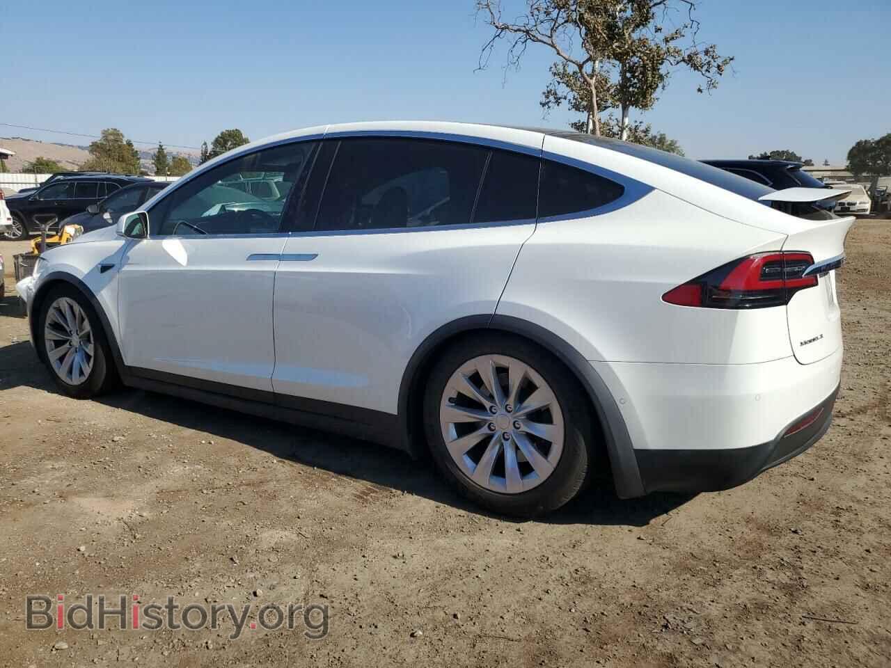 2017 TESLA MODEL X - VIN: 5YJXCBE21HF068512 - Photo 2