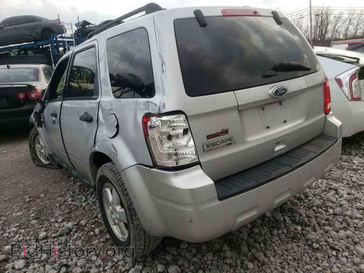 2011 FORD ESCAPE - VIN: 1FMCU9D76BKC05418 - Фото 3
