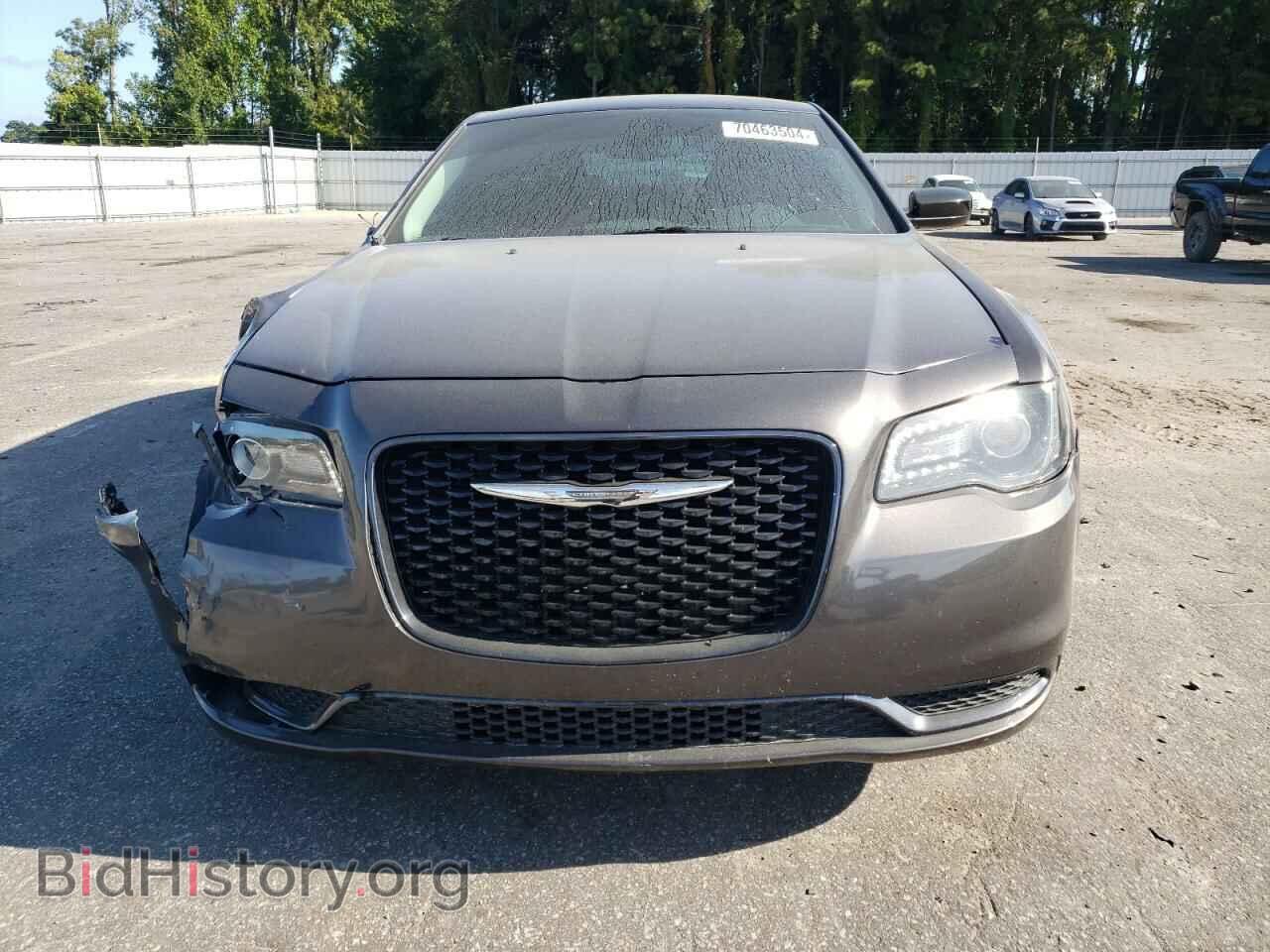 2019 CHRYSLER 300 - VIN: 2C3CCAAGXKH582553 - Фото 5