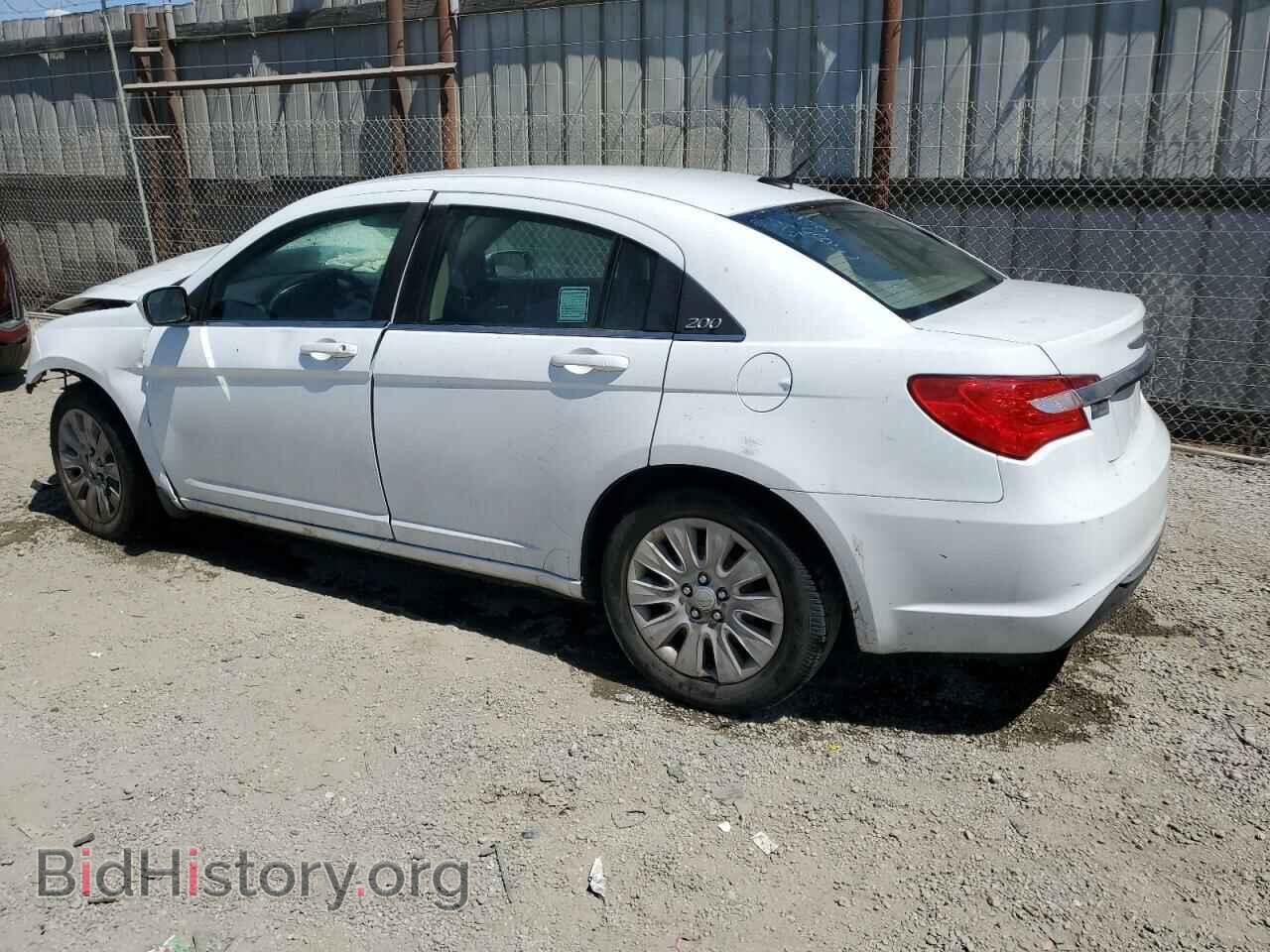 2012 CHRYSLER 200 - VIN: 1C3CCBAB2CN272089 - Фото 2