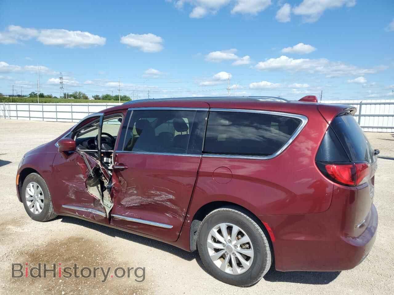 2019 CHRYSLER PACIFICA - VIN: 2C4RC1BG6KR673110 - Фото 2
