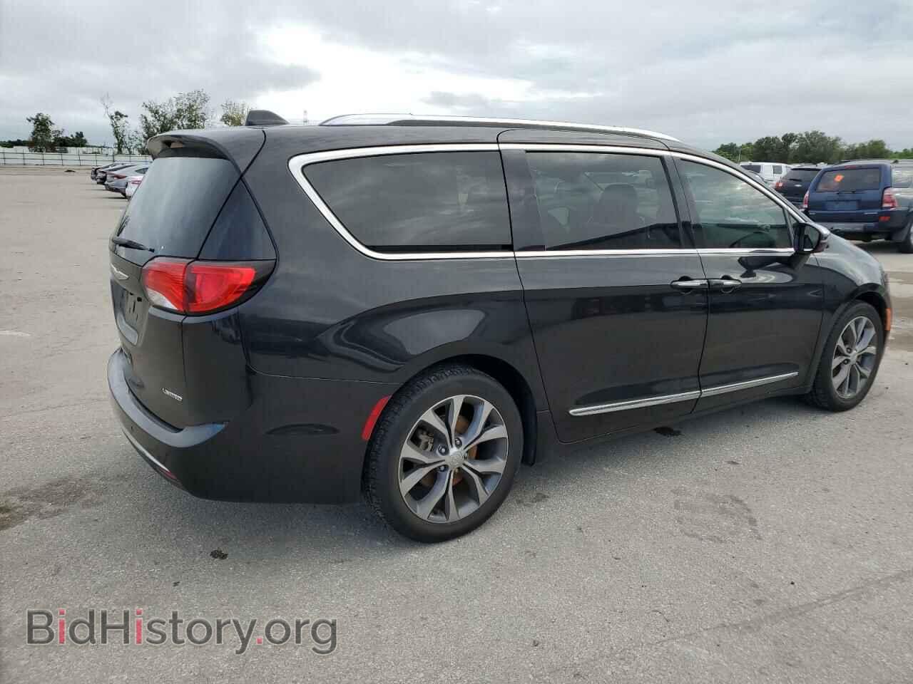 2017 CHRYSLER PACIFICA - VIN: 2C4RC1GG9HR706103 - Фото 3