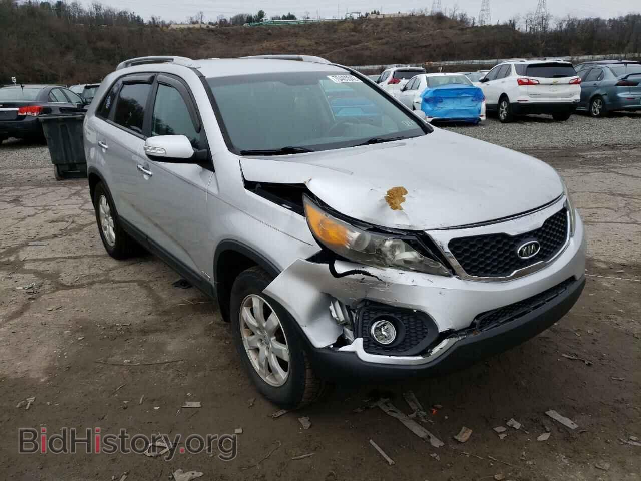 2012 KIA SORENTO - VIN: 5XYKTCA69CG223821 - Фото 4