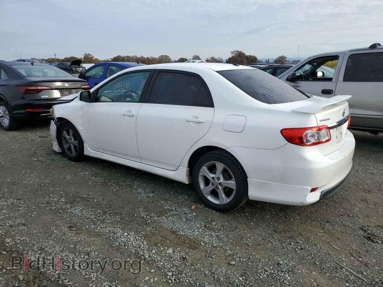 2011 TOYOTA COROLLA - VIN: 2T1BU4EE3BC575100 - Photo 2