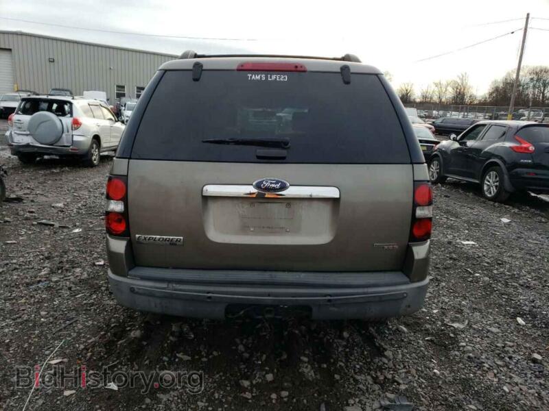 2006 Ford EXPLORER (VIN 1FMEU73E56UB65582) — photo 6 of 13