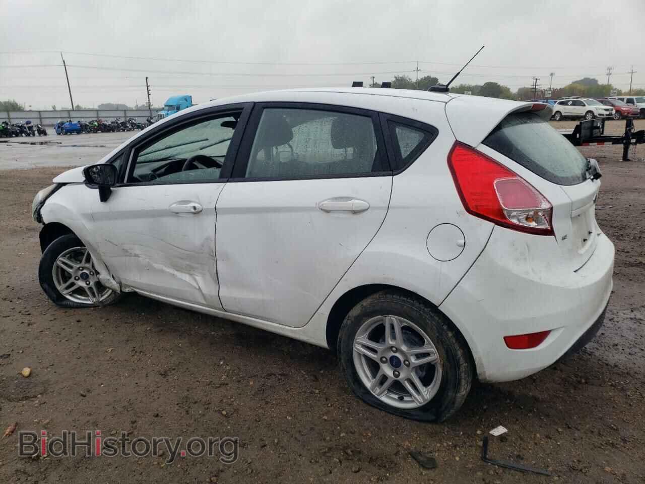 2018 FORD FIESTA - VIN: 3FADP4EJ3JM146869 - Фото 2