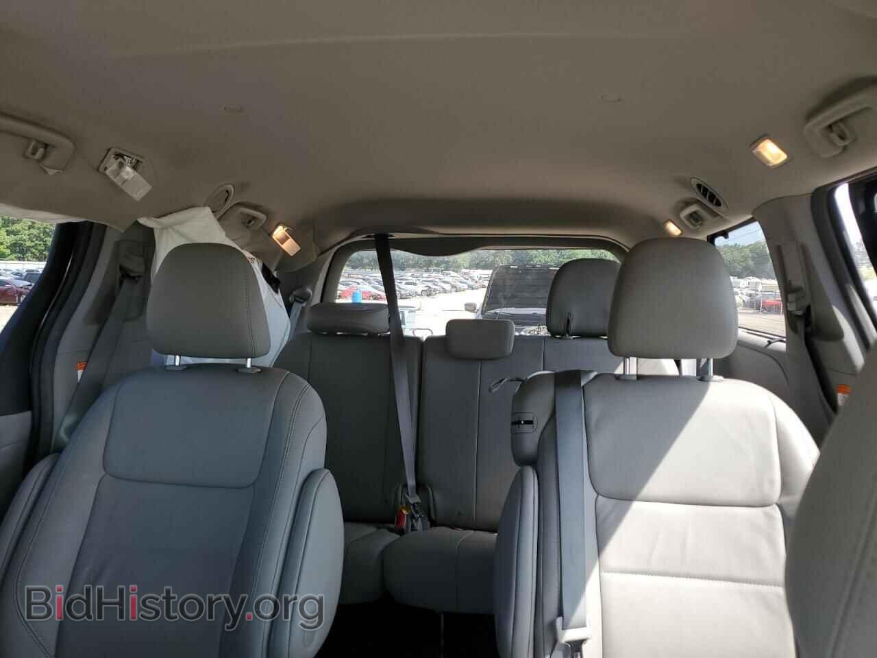 2017 TOYOTA All Models - VIN: 5TDYZ3DC5HS888719 - Фото 10