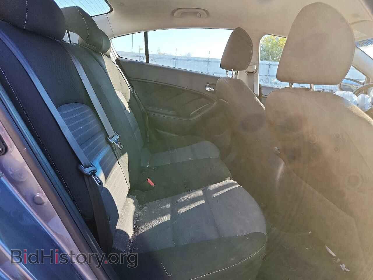 2018 KIA FORTE - VIN: 3KPFL4A71JE164113 - Photo 10