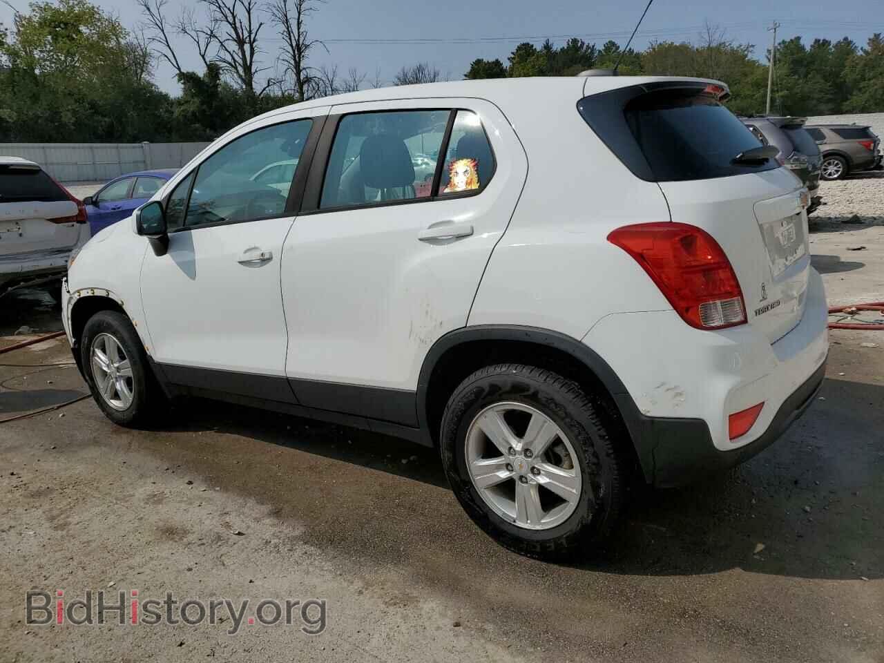 2018 CHEVROLET TRAX - VIN: KL7CJNSB7JB608624 - Фото 2
