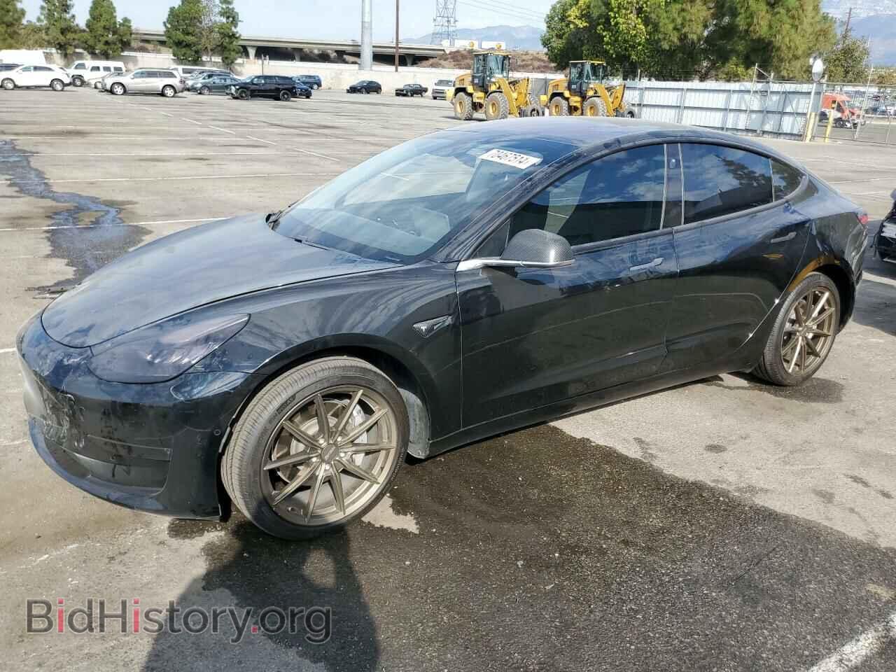Photo 5YJ3E1EA1JF013932 - TESLA MODEL 3 2018