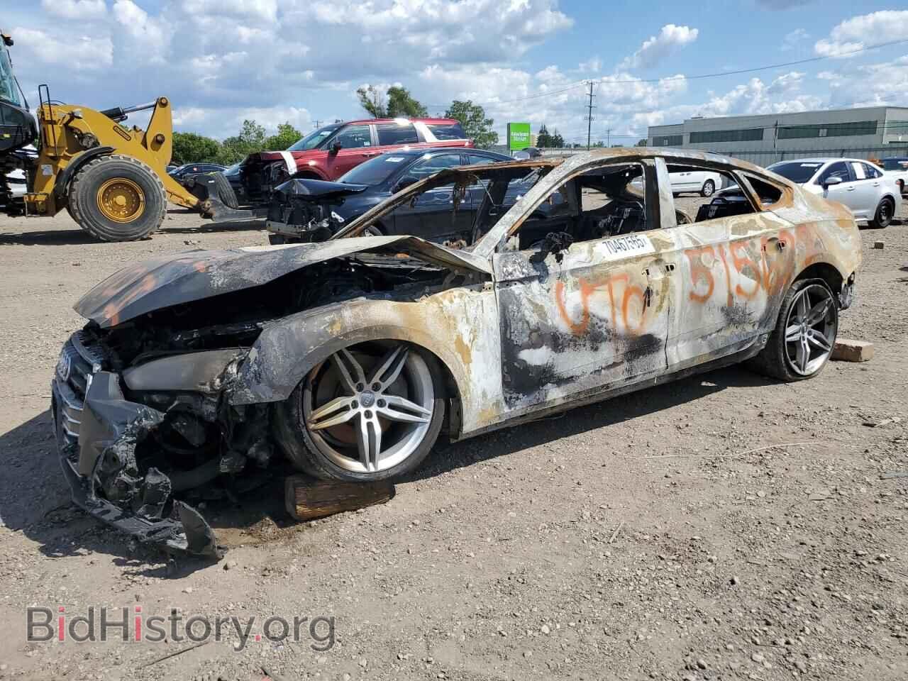 Фотография WAUFNCF54JA021829 - AUDI A5 2018