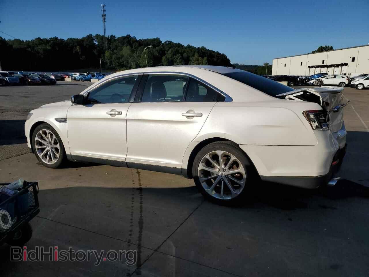 2016 FORD TAURUS - VIN: 1FAHP2J88GG123700 - Photo 2