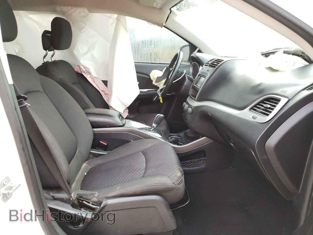 2018 DODGE JOURNEY - VIN: 3C4PDCAB0JT277112 - Фото 5