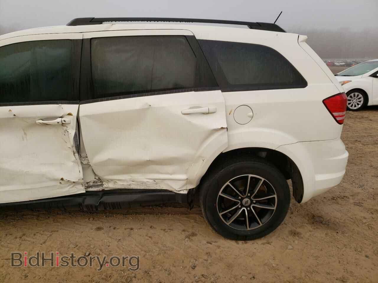 2018 DODGE JOURNEY - VIN: 3C4PDCAB0JT277112 - Фото 10
