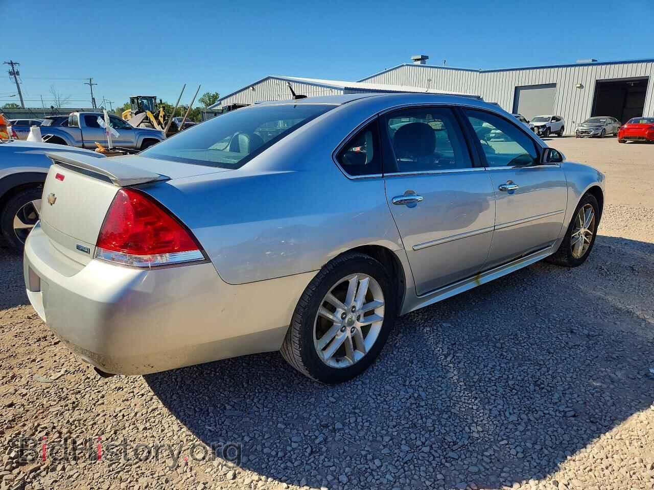 2013 CHEVROLET IMPALA - VIN: 2G1WC5E31D1216184 - Фото 3