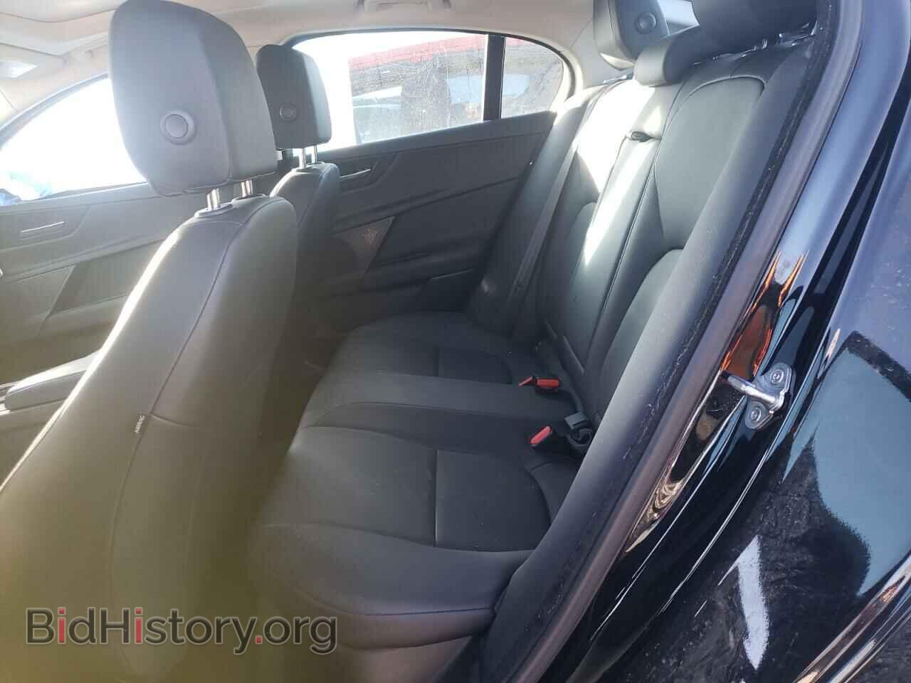 2017 JAGUAR XE - VIN: SAJAR4BG8HA972772 - Фото 6