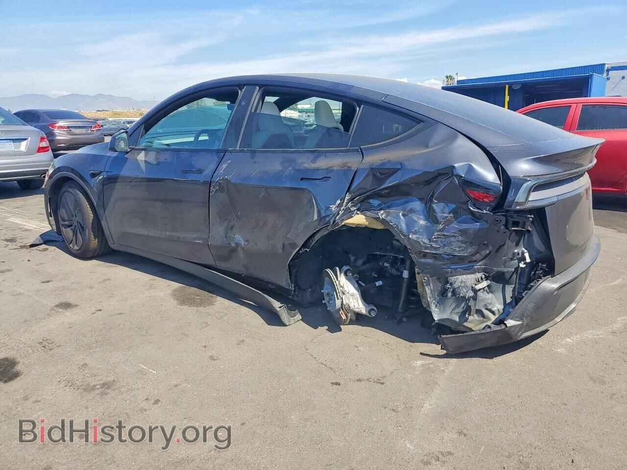 2026 TESLA MODEL Y - VIN: 7SAYGDED1TF647355 - Photo 2