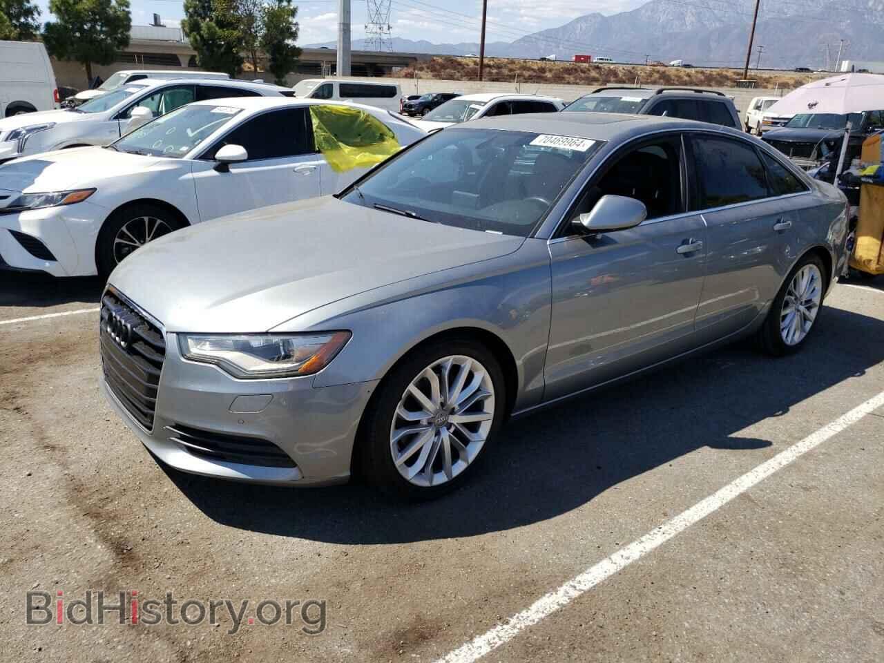 Photo WAUDFAFC1DN055179 - AUDI A6 2013