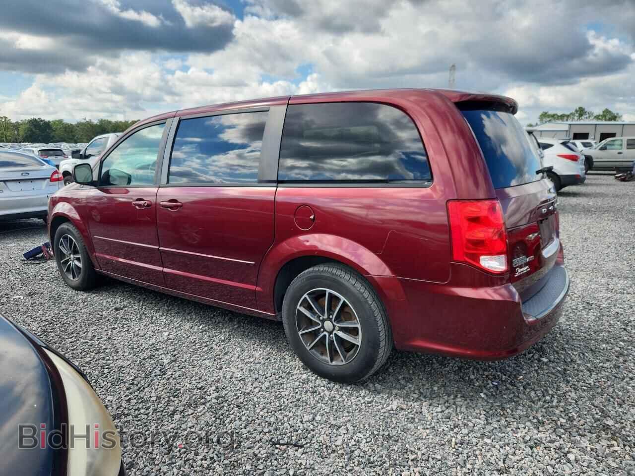 2017 DODGE CARAVAN - VIN: 2C4RDGBG2HR631557 - Photo 2