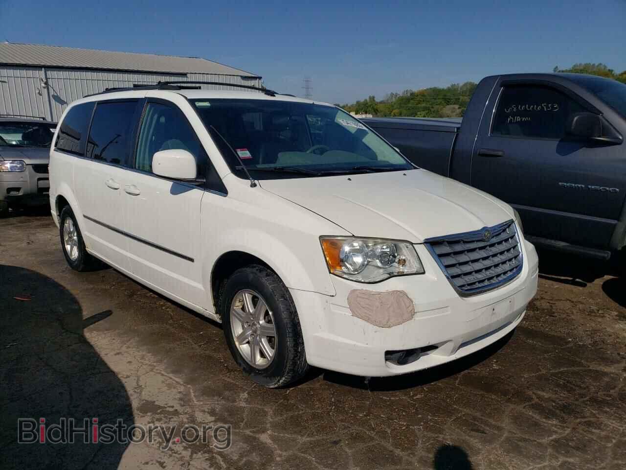 2009 CHRYSLER MINIVAN - VIN: 2A8HR54179R563065 - Фото 4