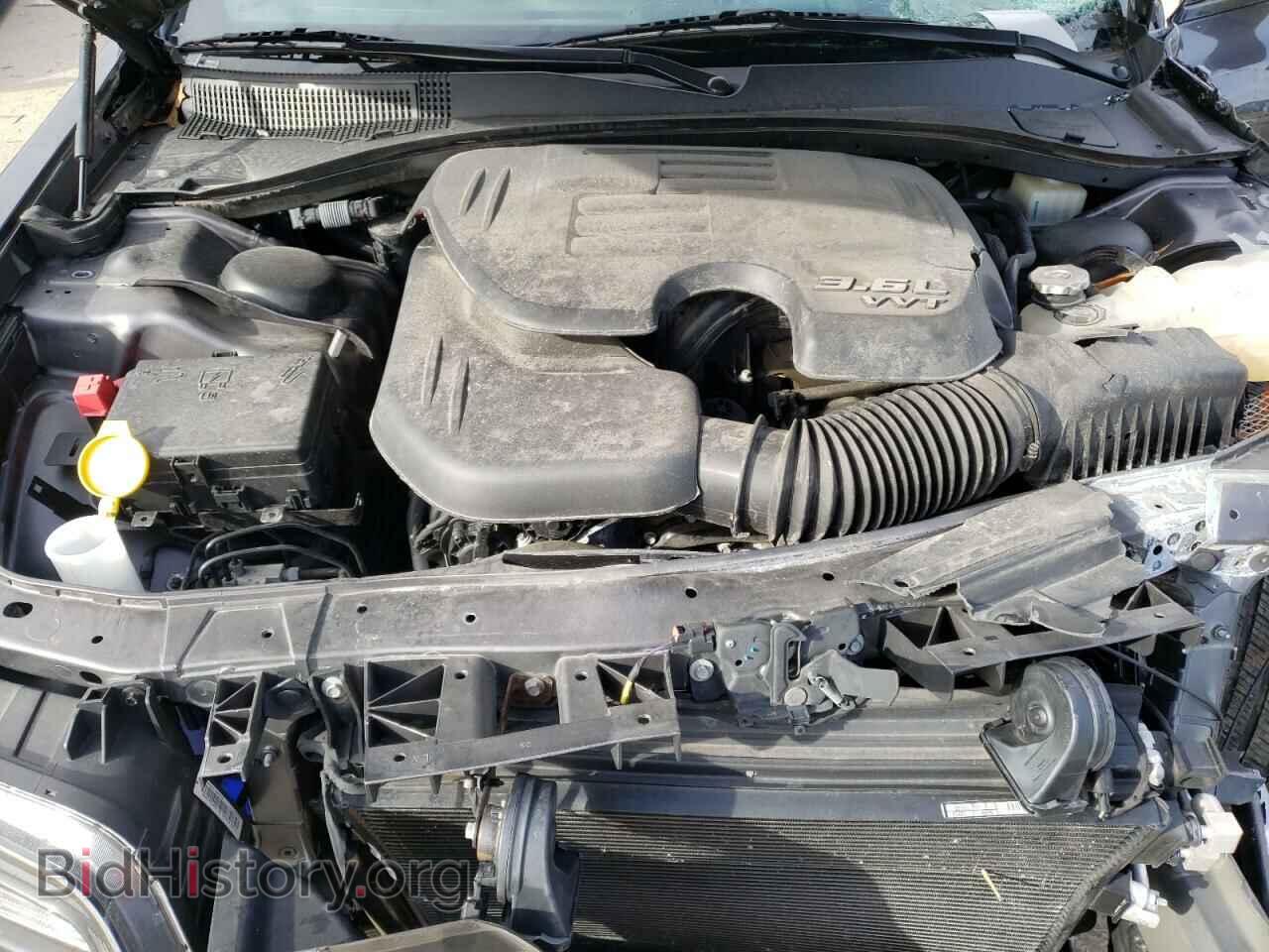2019 CHRYSLER 300 - VIN: 2C3CCAGG0KH656036 - Фото 7