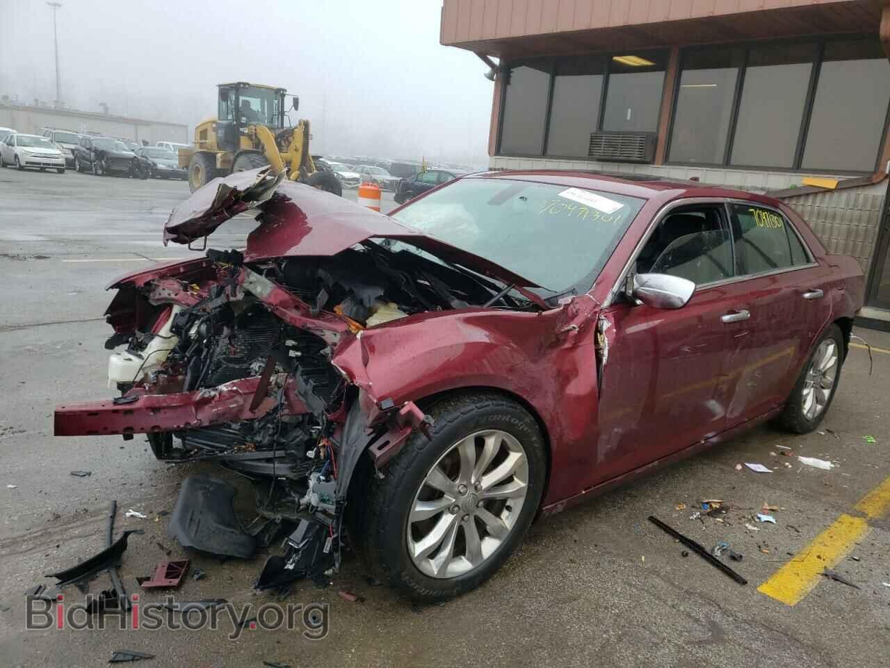 2016 CHRYSLER 300 - VIN: 2C3CCAKG2GH270183 - Фото 2