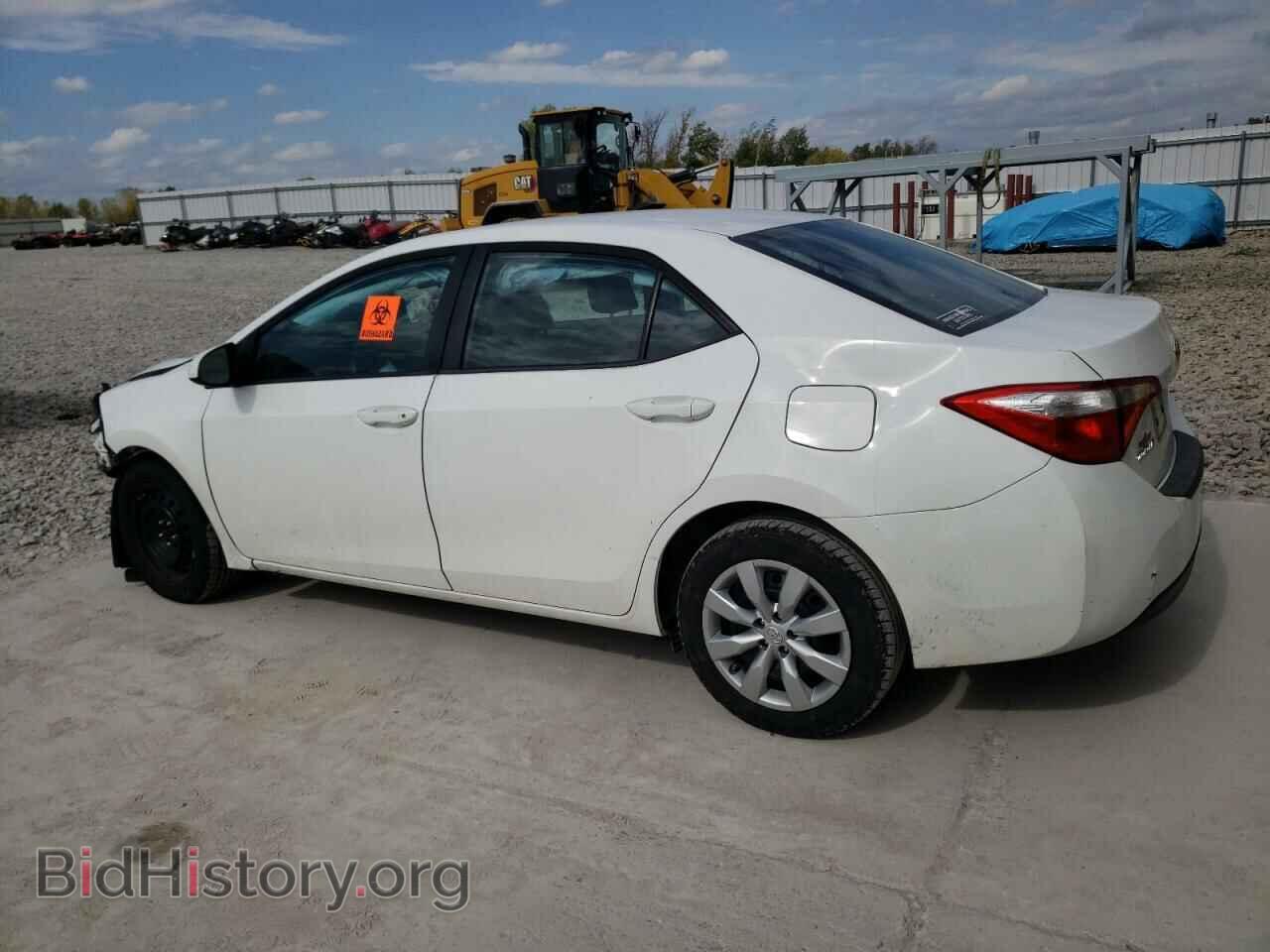 2015 TOYOTA COROLLA - VIN: 5YFBURHE5FP334668 - Фото 2