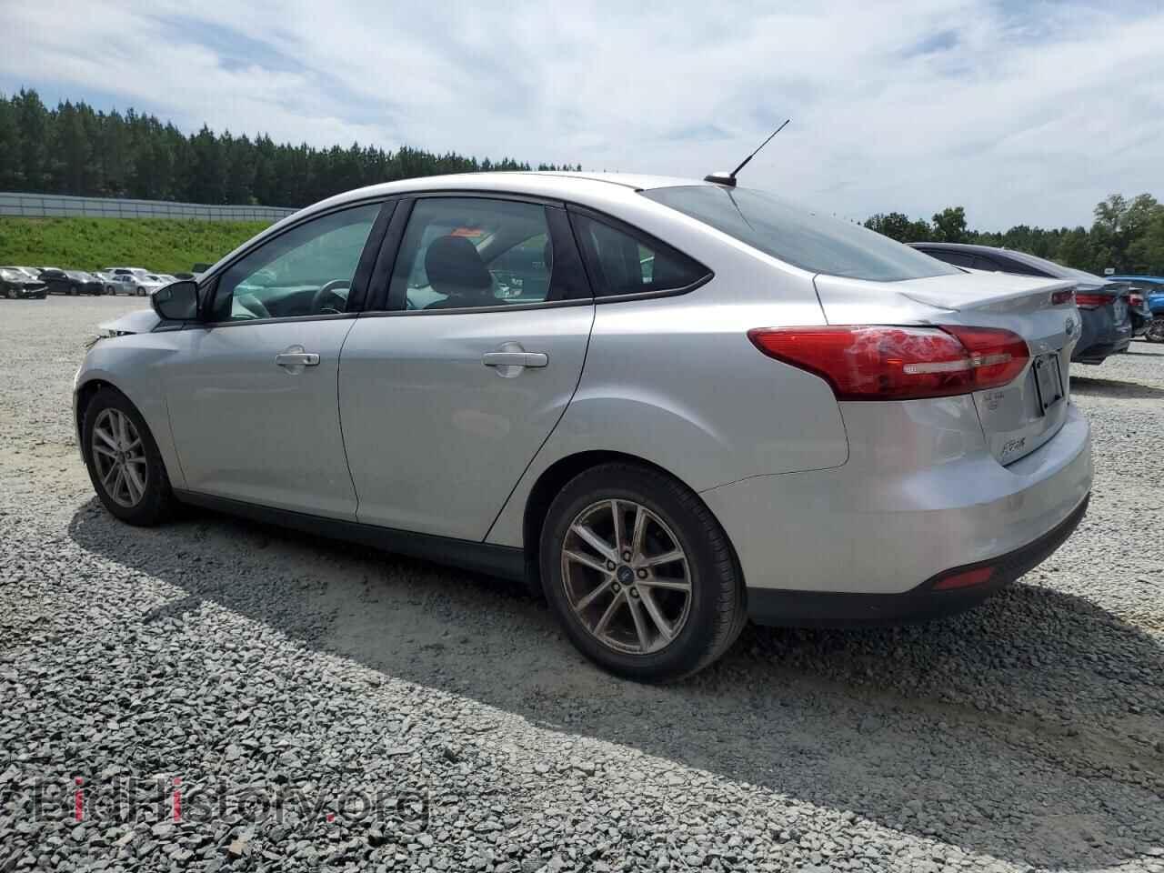 2017 FORD FOCUS - VIN: 1FADP3F24HL315519 - Фото 2