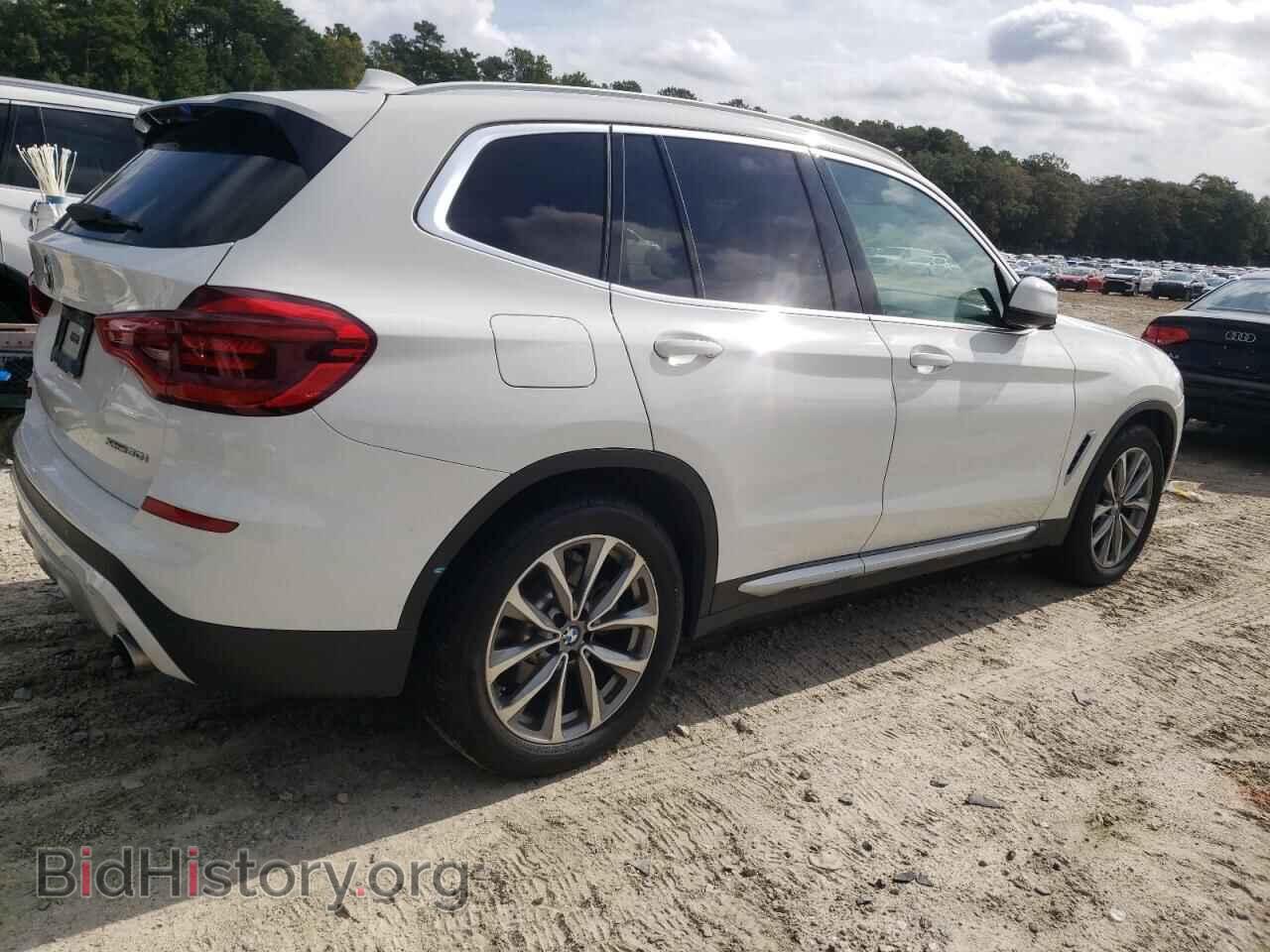 2018 BMW X3 - VIN: 5UXTR9C54JLD66950 - Фото 3