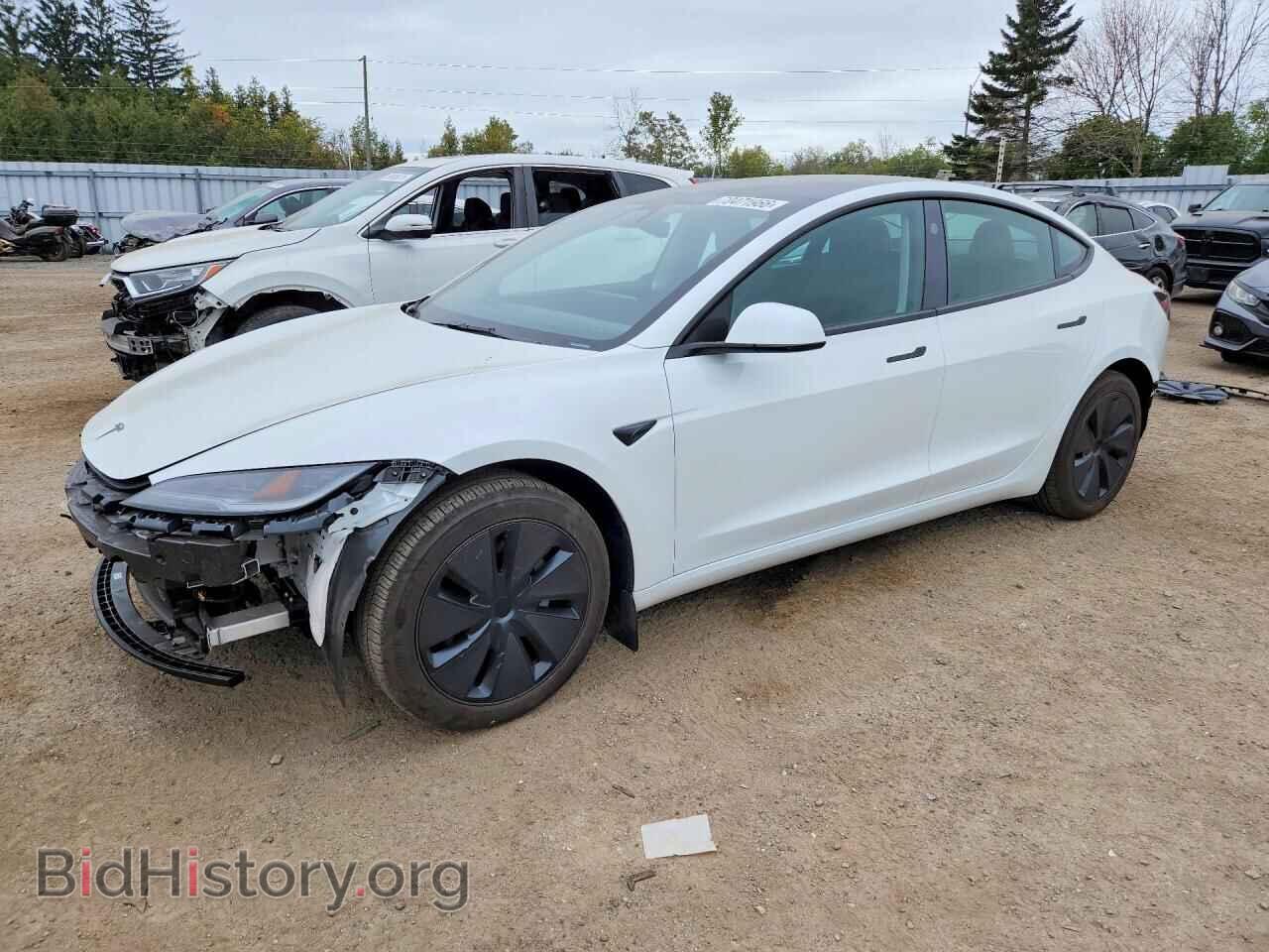 Фотография LRW3E7FA7TC838386 - TESLA MODEL 3 2026