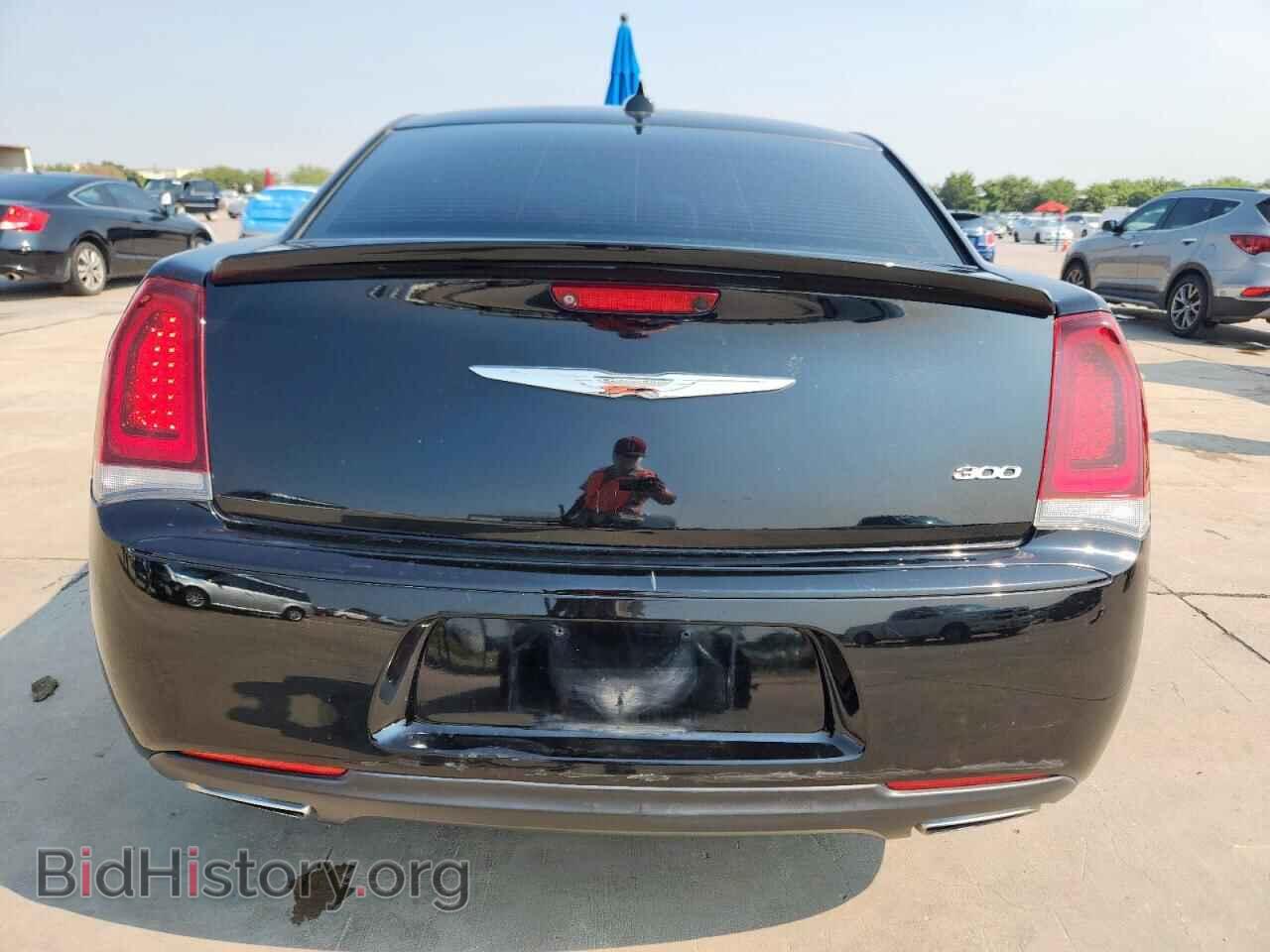 2019 CHRYSLER 300 - VIN: 2C3CCAAGXKH614479 - Фото 6