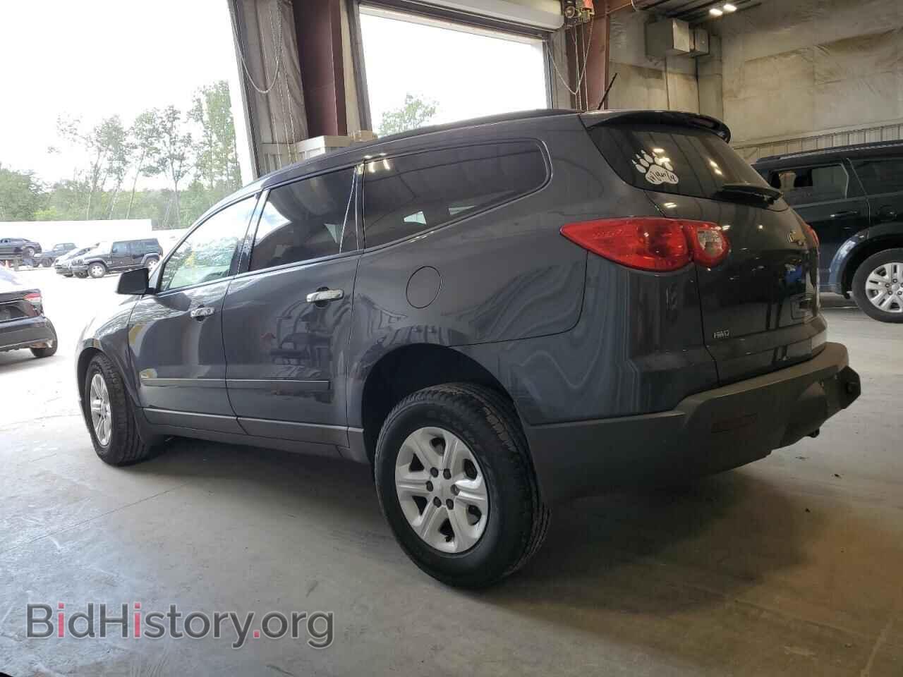2012 CHEVROLET TRAVERSE - VIN: 1GNKVFED7CJ419879 - Фото 2