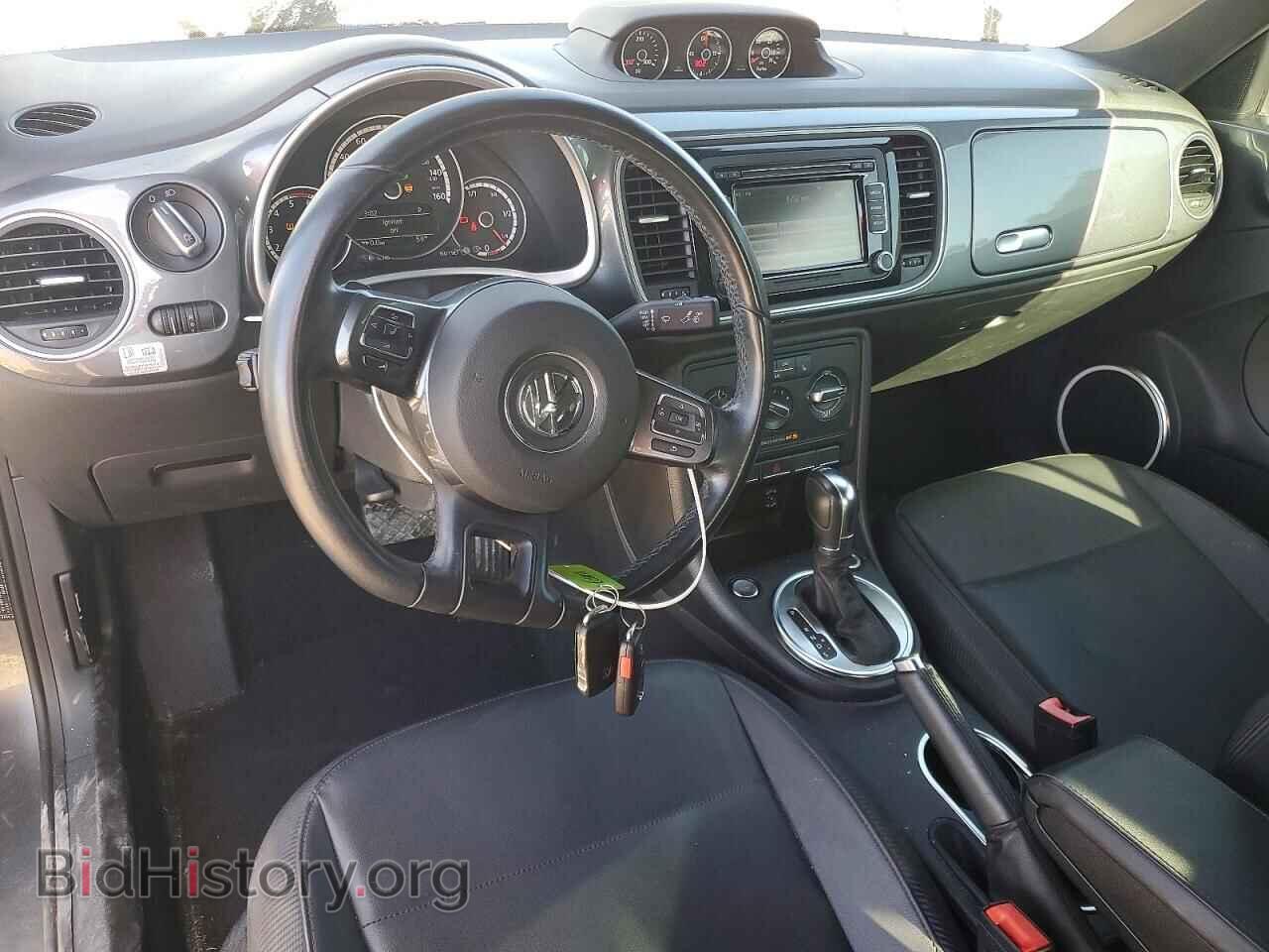 2014 VOLKSWAGEN BEETLE - VIN: 3VW5L7AT8EM813862 - Фото 8