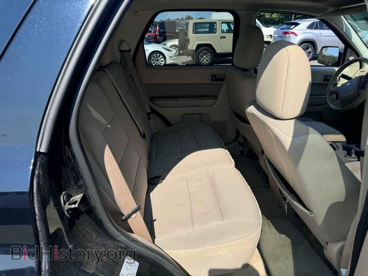 2010 FORD ESCAPE - VIN: 1FMCU9D73AKC31182 - Photo 6