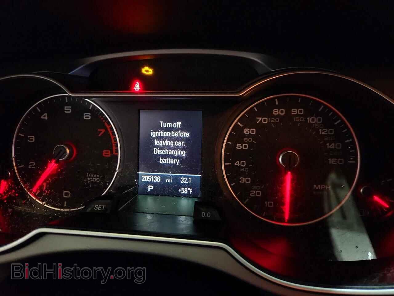 2013 AUDI A4 - VIN: WAUFFAFL2DN034589 - Фото 9