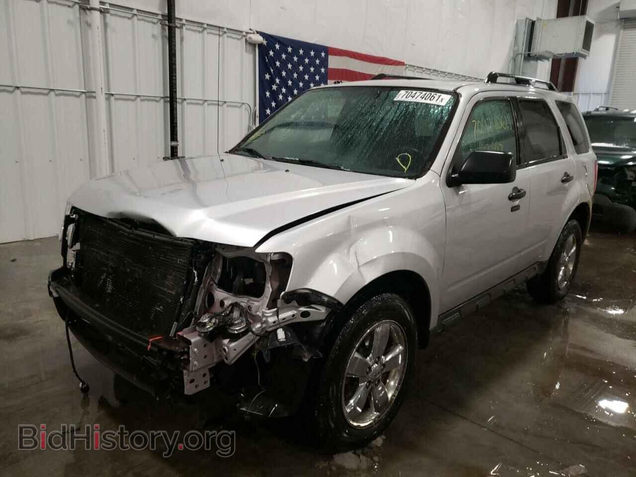2011 FORD ESCAPE - VIN: 1FMCU9DG8BKB53113 - Фото 2