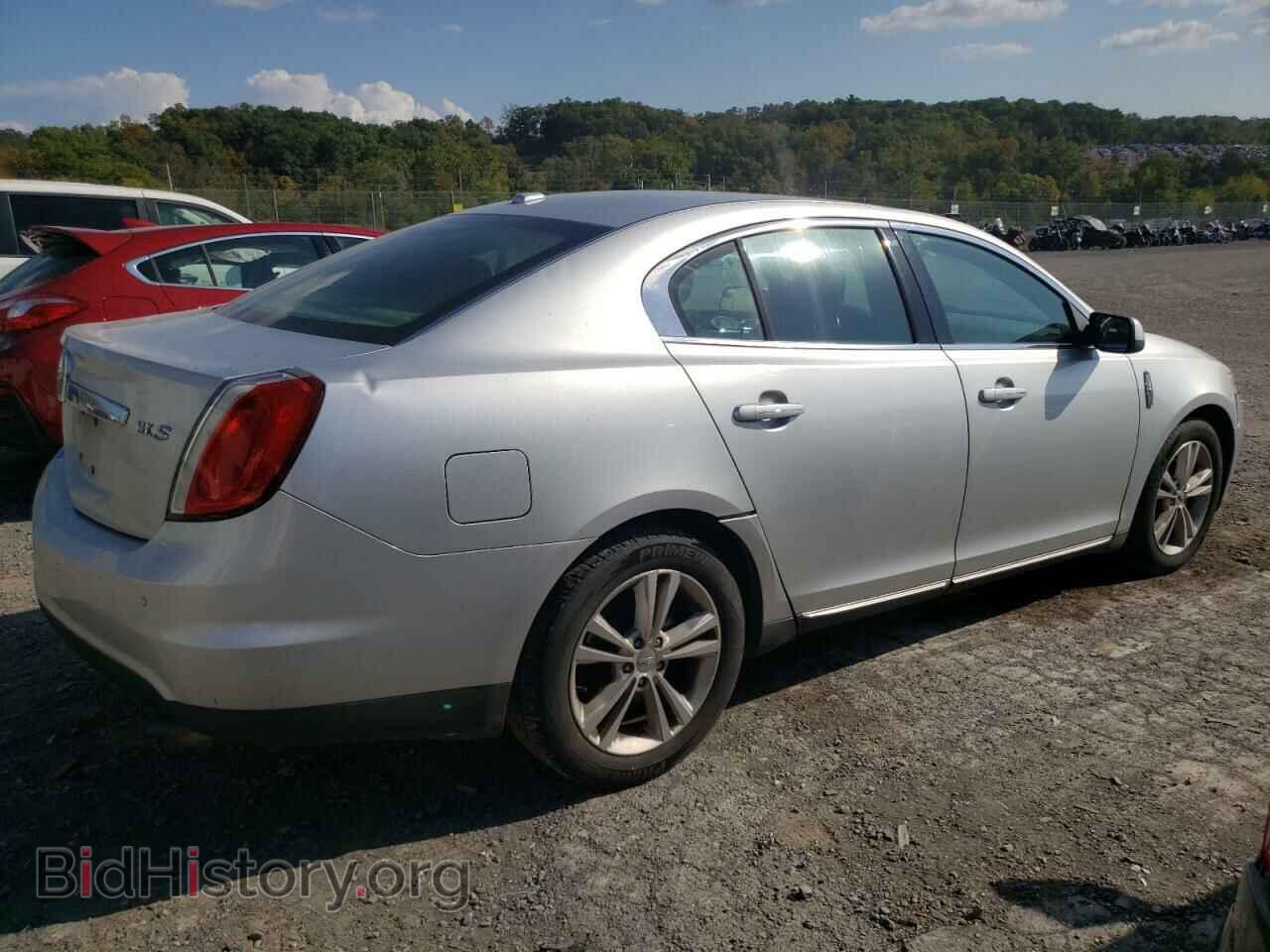 2011 LINCOLN MKS - VIN: 1LNHL9DR1BG612432 - Фото 3
