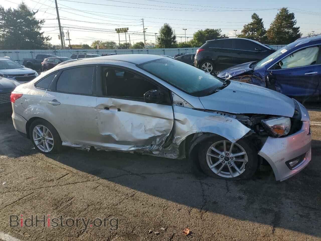 2016 FORD FOCUS - VIN: 1FADP3F22GL320880 - Photo 4