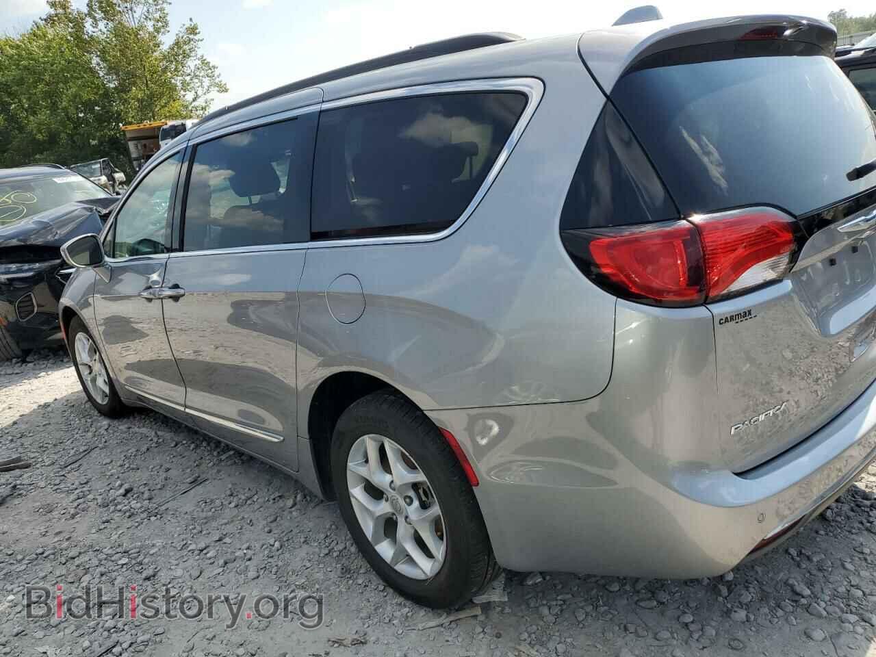 2017 CHRYSLER PACIFICA - VIN: 2C4RC1BG4HR809758 - Photo 2