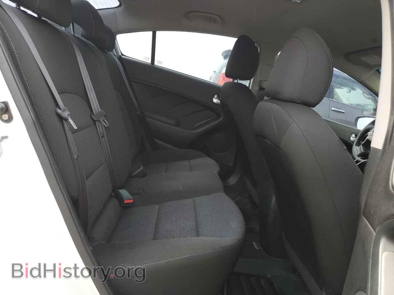 2017 KIA FORTE - VIN: 3KPFK4A78HE121997 - Фото 10
