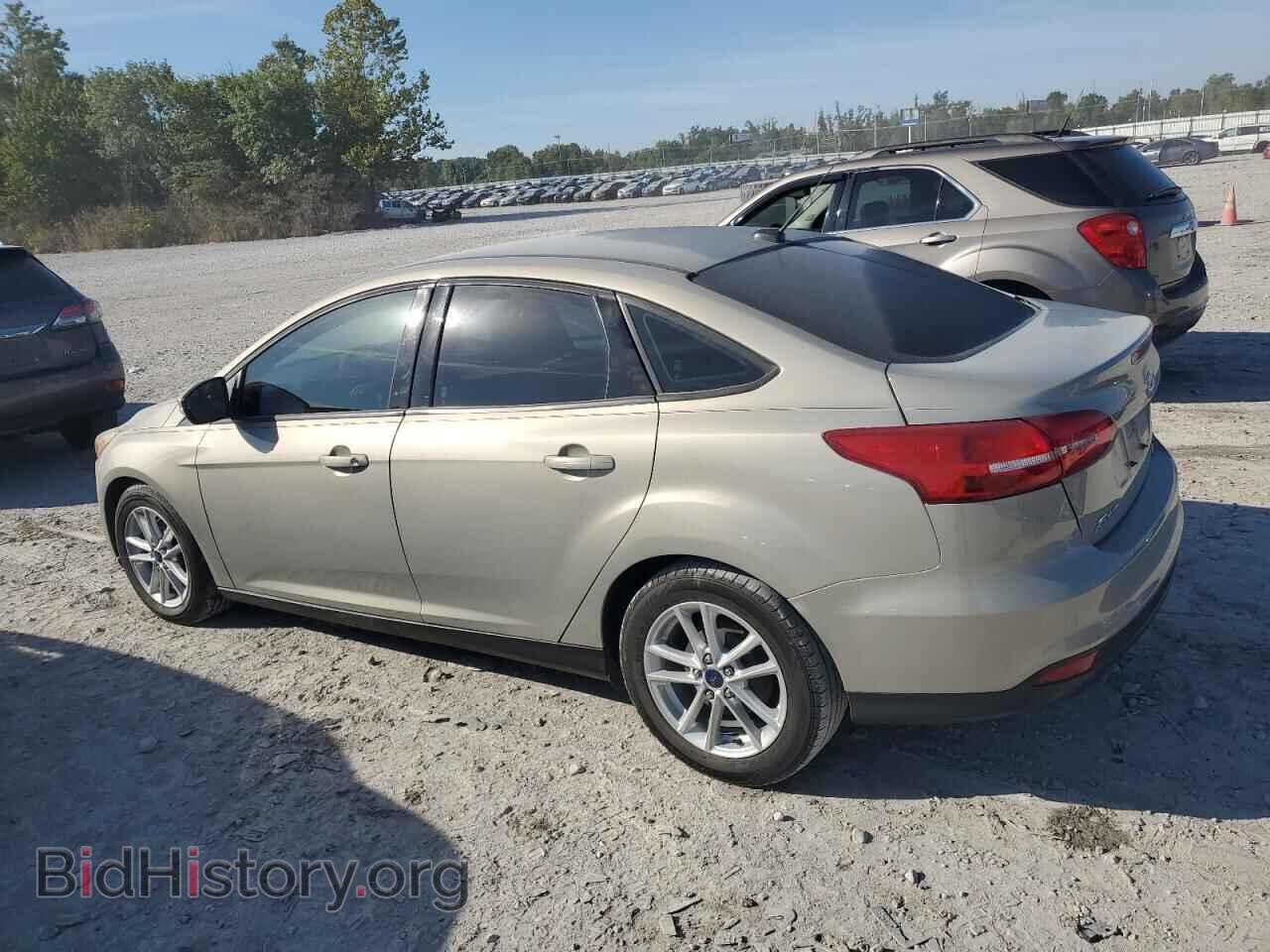 2015 FORD FOCUS - VIN: 1FADP3F28FL240756 - Photo 2