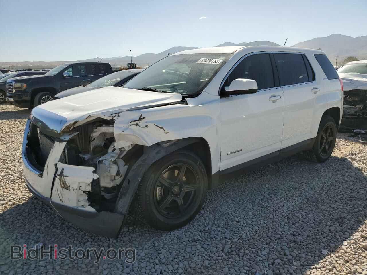 Фотография 2GKFLVEK7F6174385 - GMC TERRAIN 2015