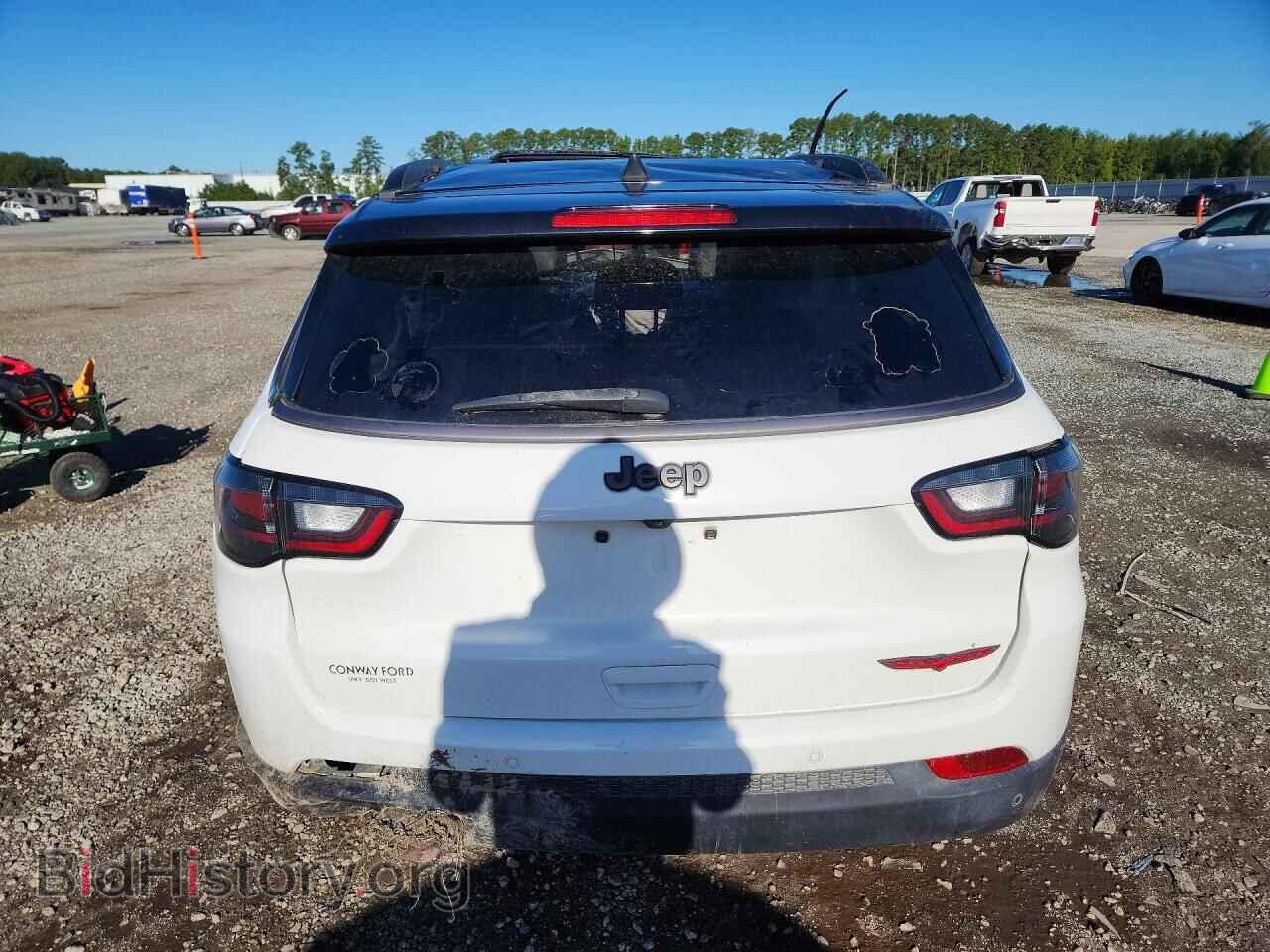 2022 Jeep COMPASS (VIN 3C4NJDDB8NT160045) — photo 6 of 14