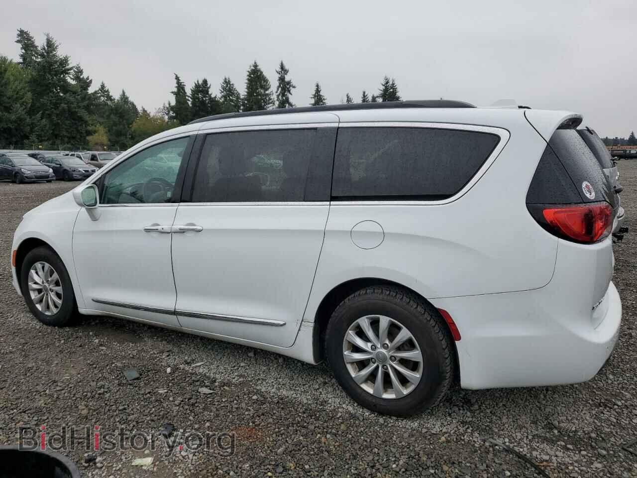 2017 CHRYSLER PACIFICA - VIN: 2C4RC1BG1HR747509 - Photo 2