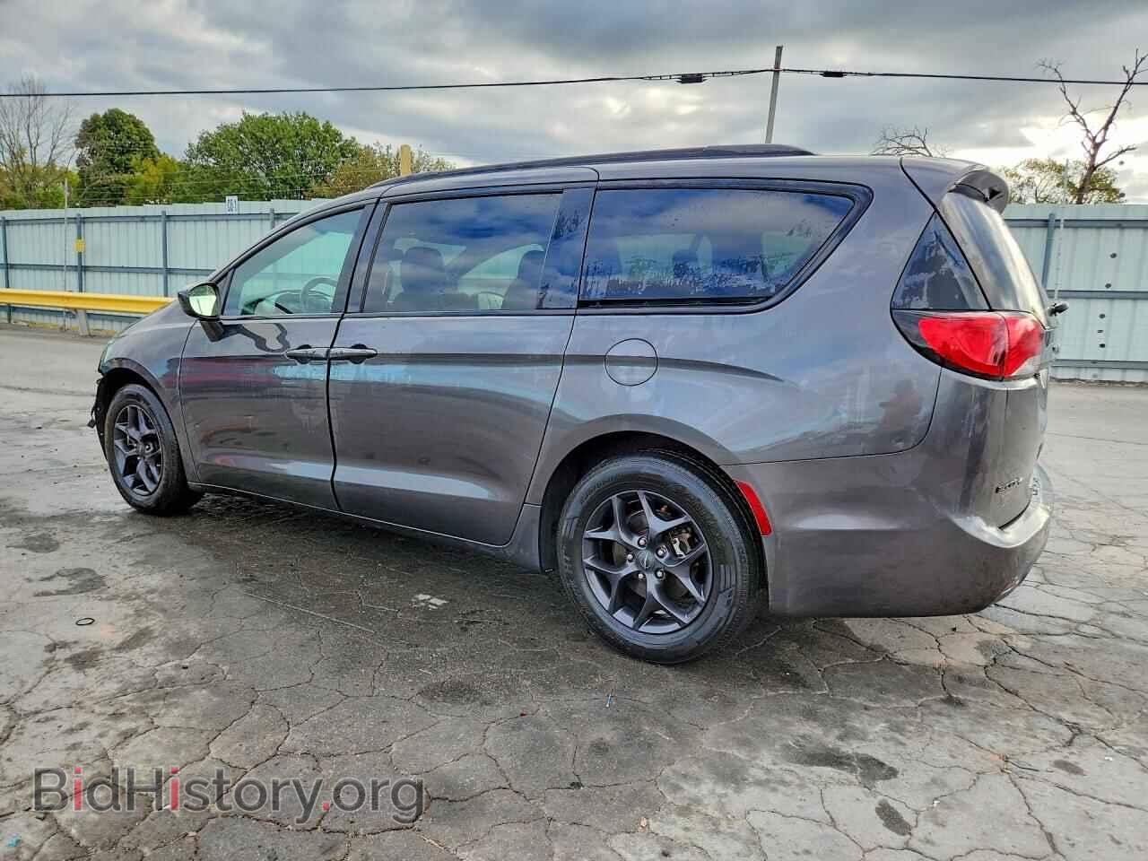 2019 CHRYSLER PACIFICA - VIN: 2C4RC1BG9KR644068 - Фото 2