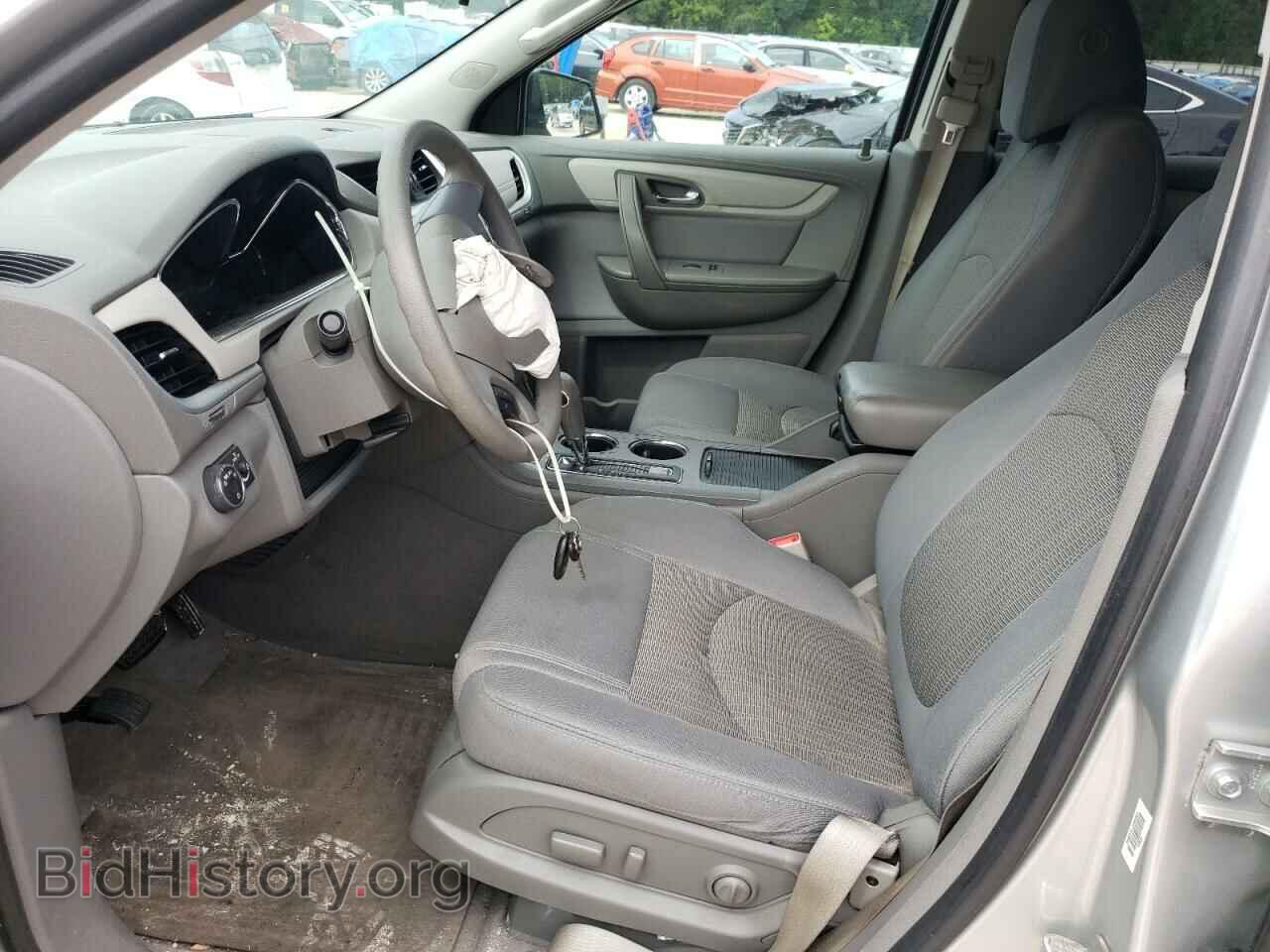 2017 CHEVROLET TRAVERSE - VIN: 1GNKRFKD1HJ346802 - Фото 7