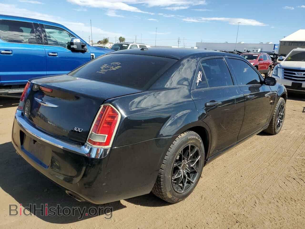 2012 CHRYSLER 300 - VIN: 2C3CCACG1CH182220 - Фото 3