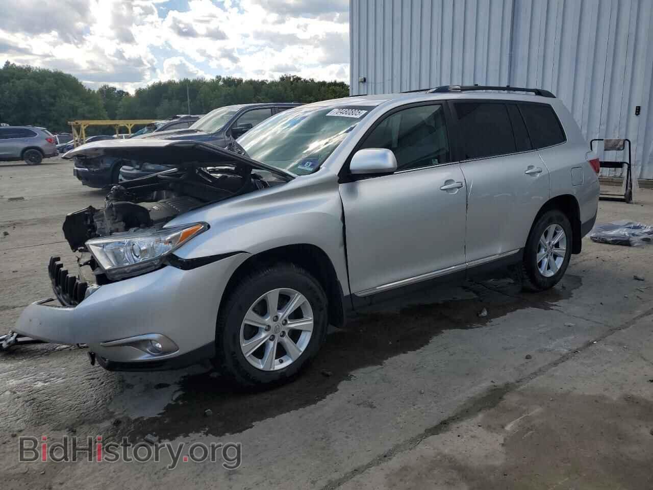 Photo 5TDBK3EH1BS079925 - TOYOTA HIGHLANDER 2011