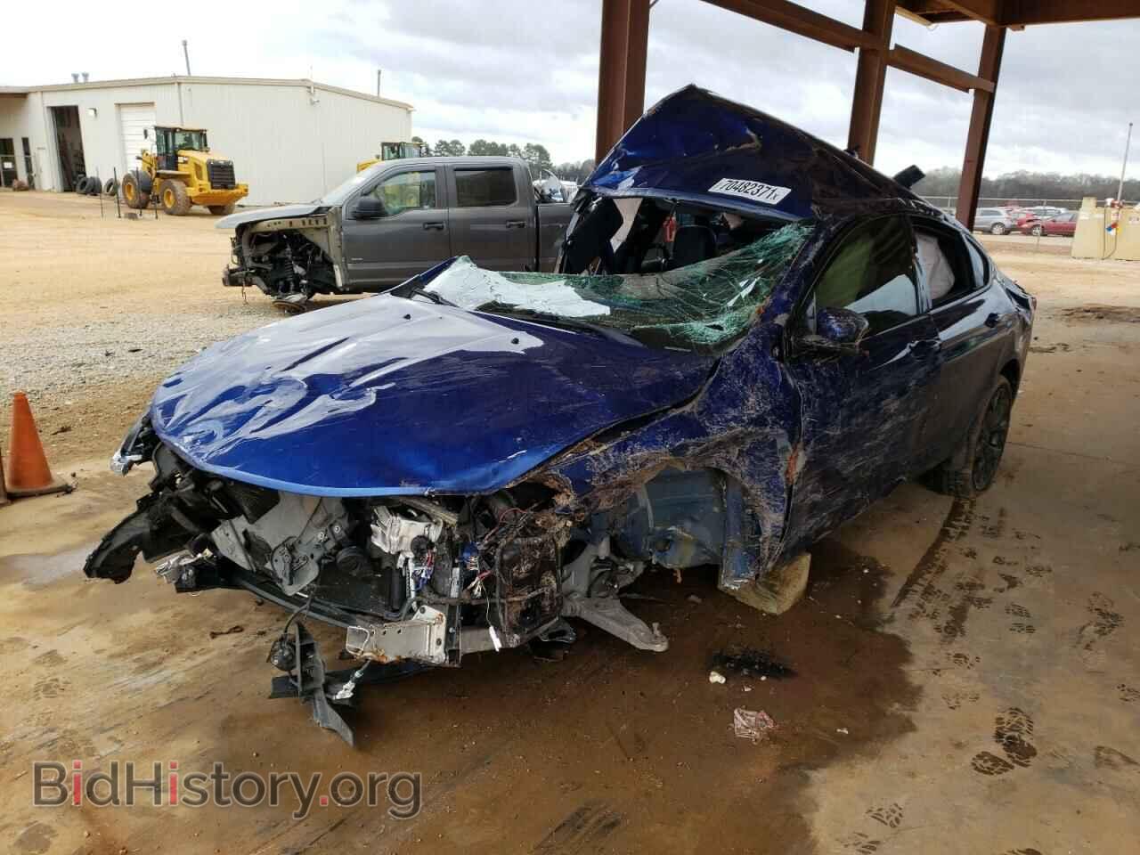 2015 CHRYSLER 200 - VIN: 1C3CCCBB4FN685897 - Фото 2
