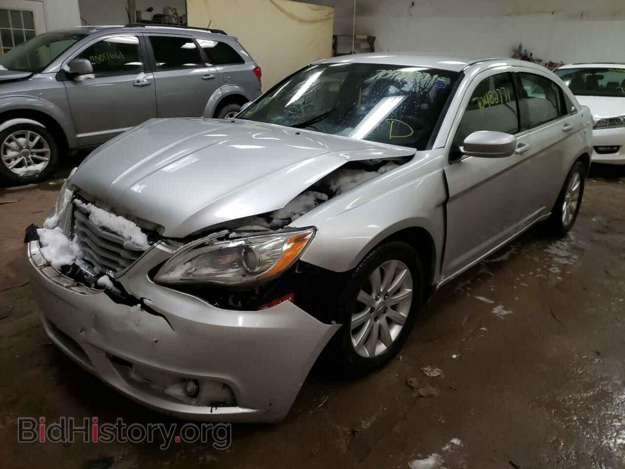 2012 CHRYSLER 200 - VIN: 1C3CCBBB8CN249107 - Фото 2